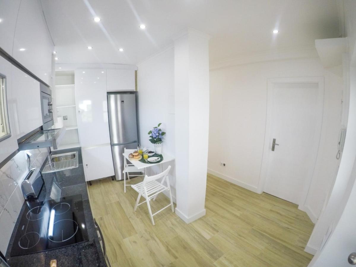 Luxury Flat In Faro Apartment Luaran gambar
